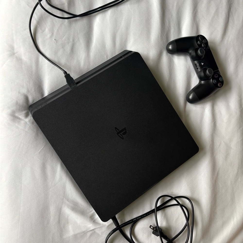 Sony Black PlayStation 4 Slim Console